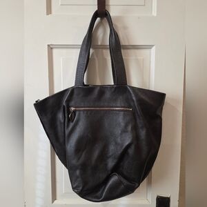 Neta Sade Chic Black Leather Tote Bag